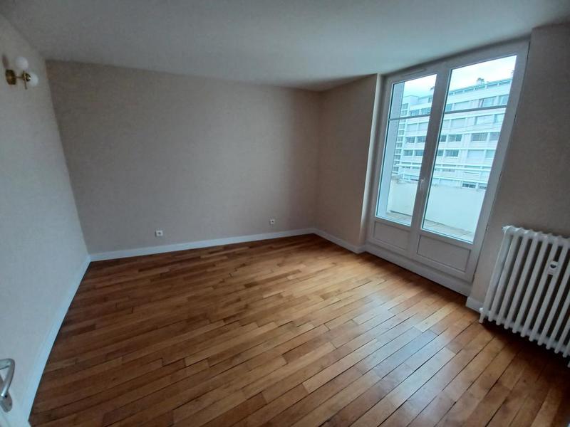 Appartement - 86 m² - 4 pièces