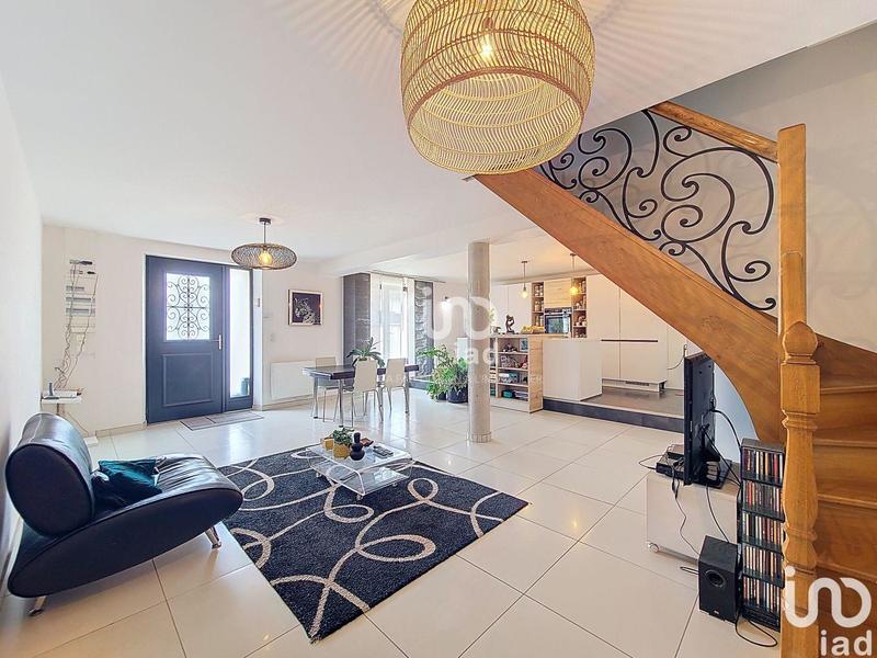 Maison - 130 m² - 6 pièces