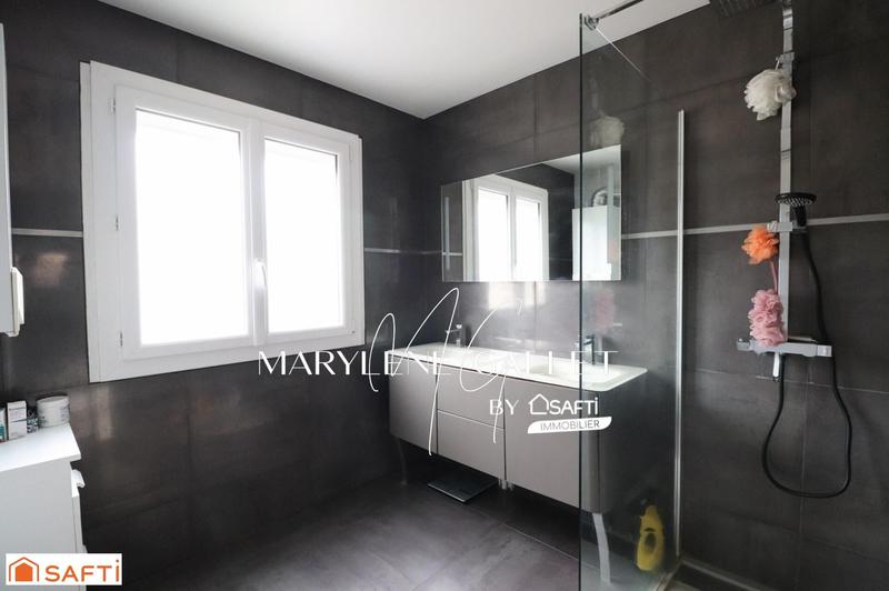 Maison - 100 m² - 6 pièces