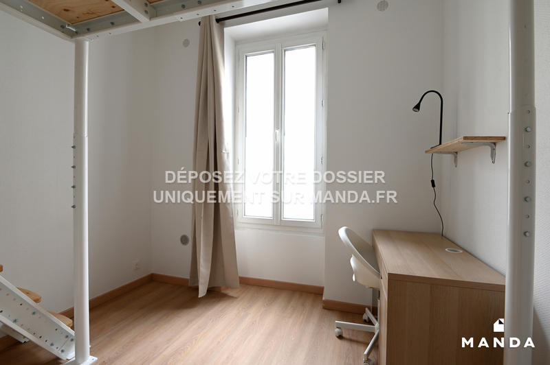 Chambre - 9 m² - 5 pièces