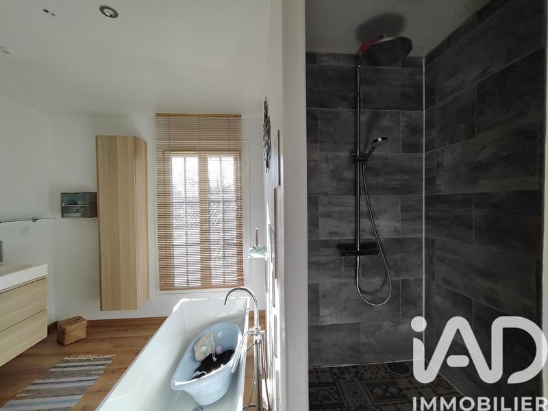 Maison - 138 m² - 6 pièces