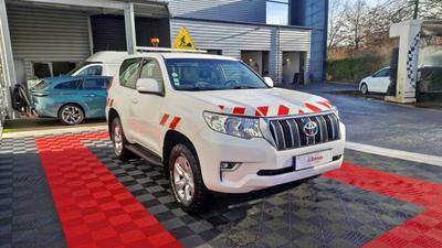 Toyota Land Cruiser 177 d-4d Life