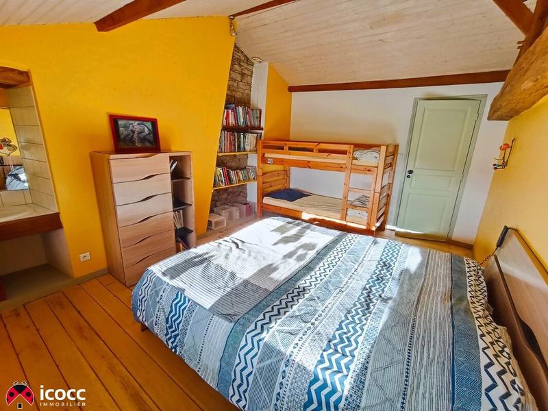 Maison - 477 m² - 21 pièces