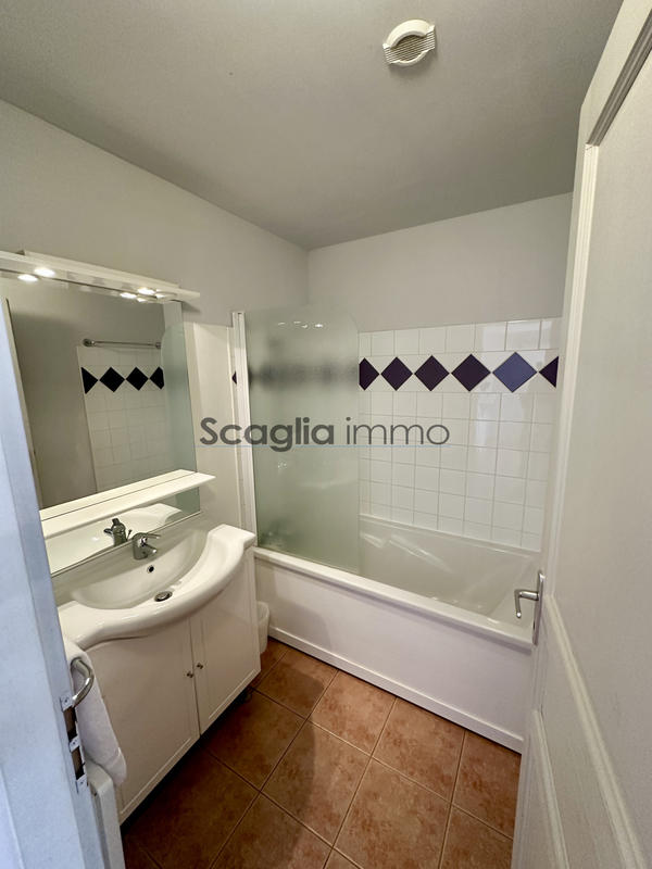 Appartement - 35 m² - 2 pièces