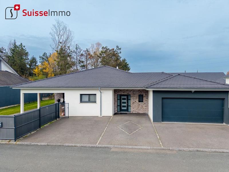 Maison - 195 m² - 7 pièces