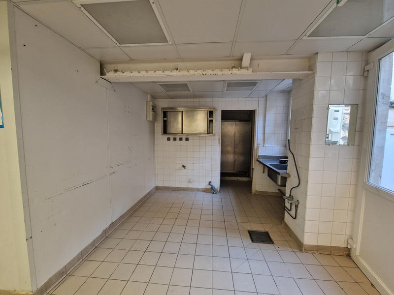 Local commercial - 68 m² - 3 pièces