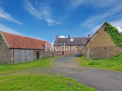 Maison - 184 m² - 7 pièces