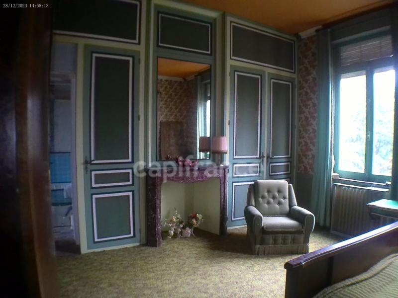 Maison - 291 m² - 8 pièces