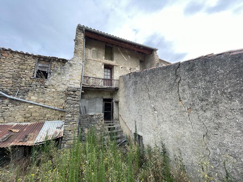 Maison traditionnelle - 250 m² - 12 pièces