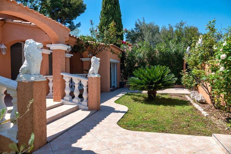 Maison - 117 m² - 5 pièces