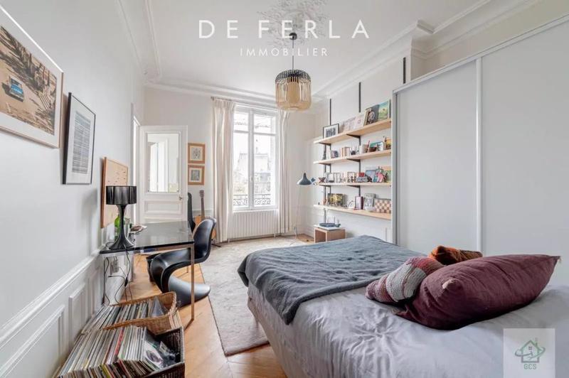 Appartement - 163 m² - 6 pièces