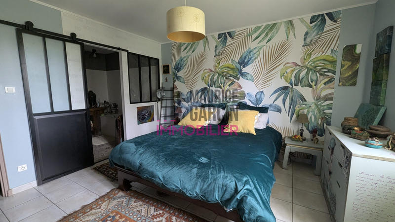 Maison - 95 m² - 4 pièces