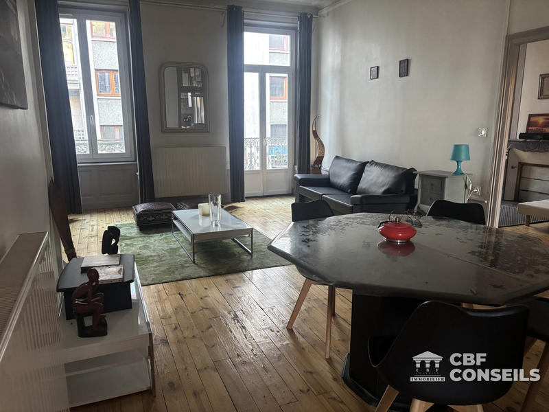 Appartement - 88 m² - 4 pièces
