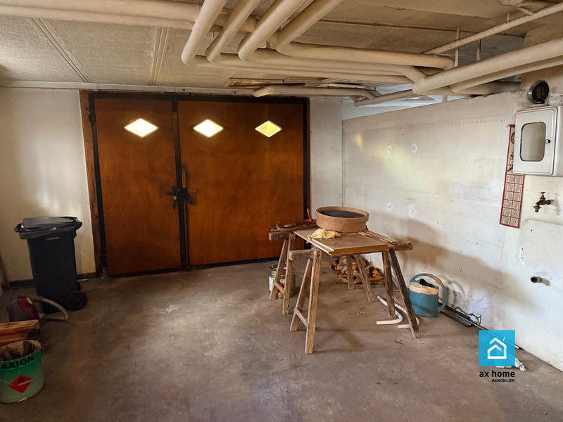 Maison - 210 m² - 7 pièces