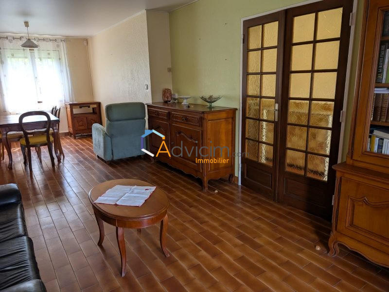 Maison - 88 m² - 6 pièces