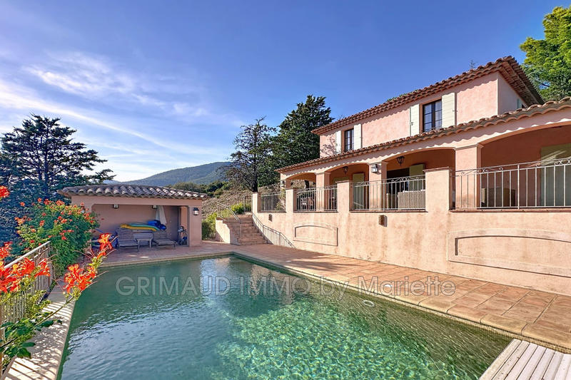 Maison - 124 m² - 5 pièces