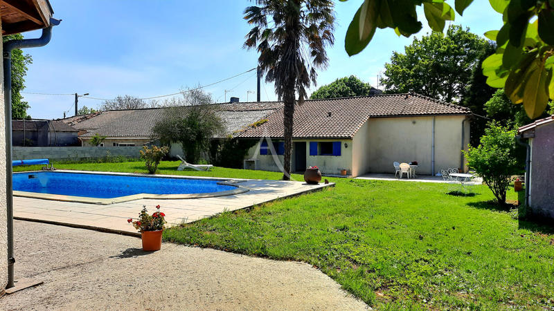 Maison - 137 m² - 5 pièces