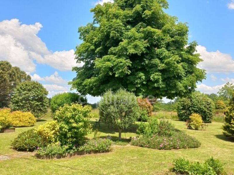 Maison - 151 m² - 6 pièces