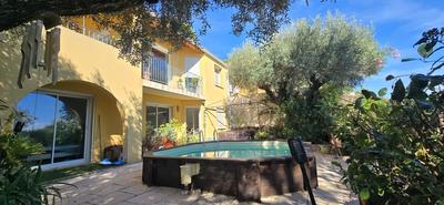 Villa - 134 m² - 5 pièces