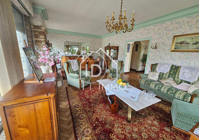 Maison - 135 m² - 4 pièces