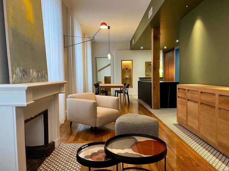 Appartement - 84 m² - 3 pièces