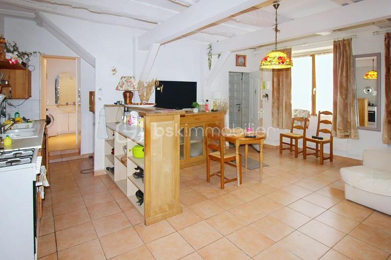 Maison - 151 m² - 12 pièces