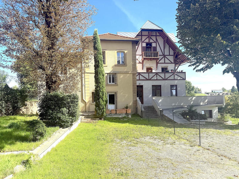 Maison - 115 m² - 6 pièces