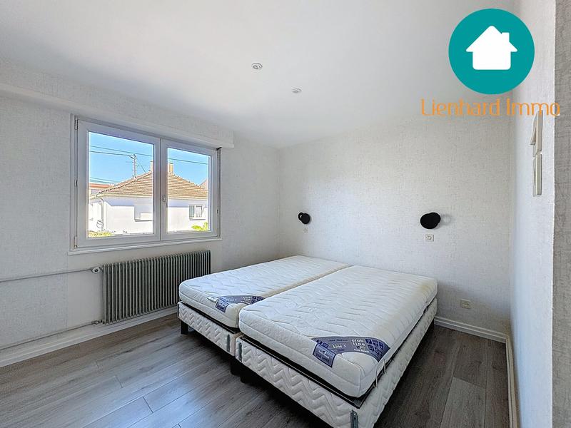 Maison - 200 m² - 7 pièces