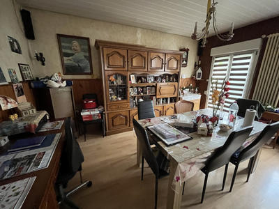 Maison - 80 m² - 5 pièces