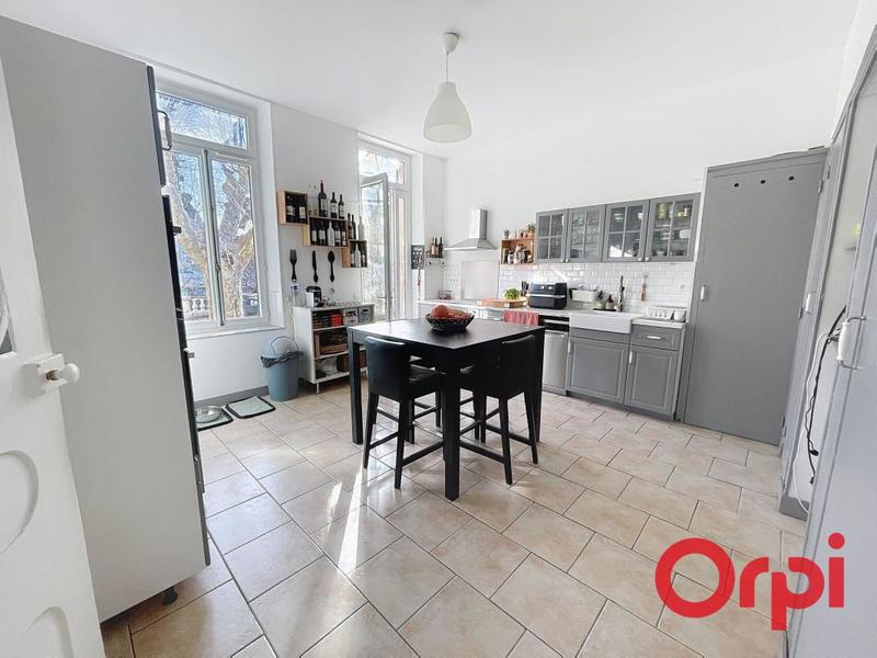 Appartement - 118 m² - 4 pièces