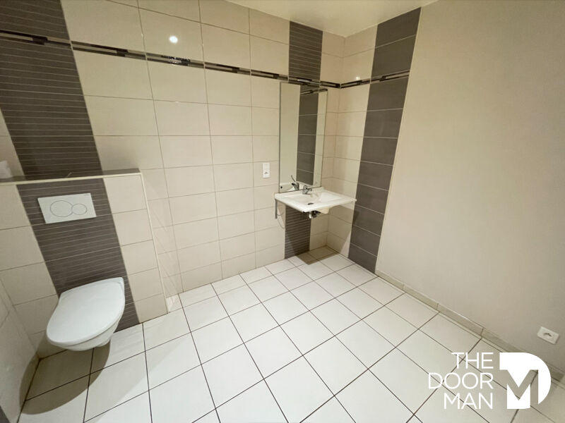 Maison - 186 m² - 6 pièces