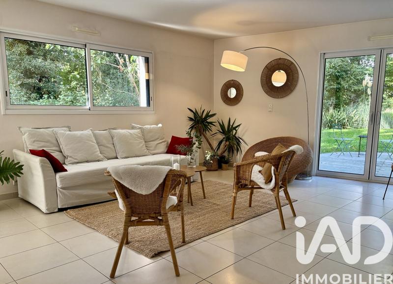 Maison - 178 m² - 7 pièces