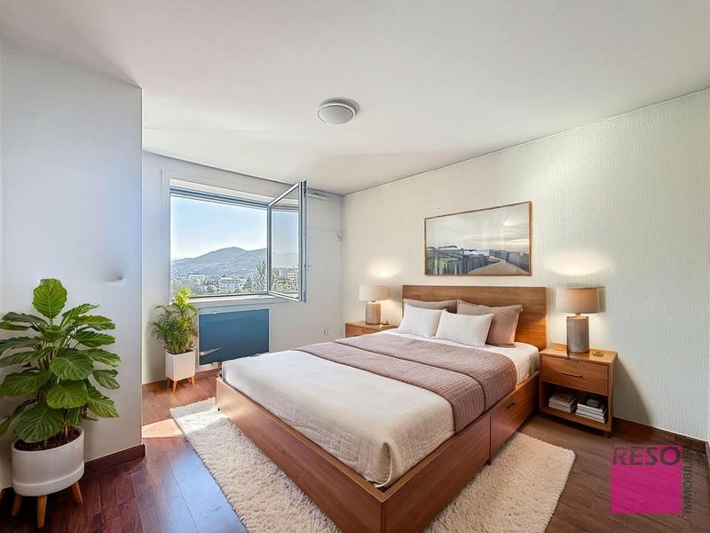 Appartement - 102 m² - 4 pièces