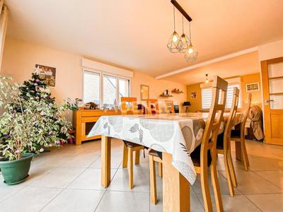 Maison - 170 m² - 5 pièces