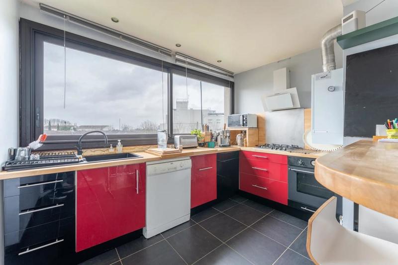 Appartement - 100 m² - 5 pièces