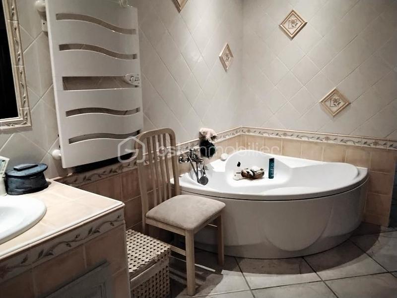 Villa - 140 m² - 4 pièces