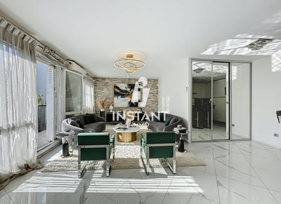 Appartement - 107 m² - 6 pièces