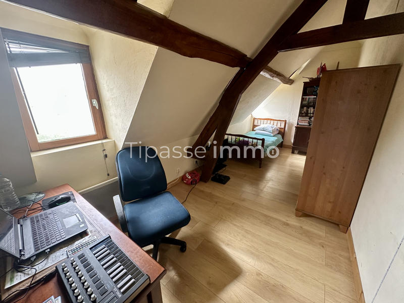 Maison - 104 m² - 4 pièces
