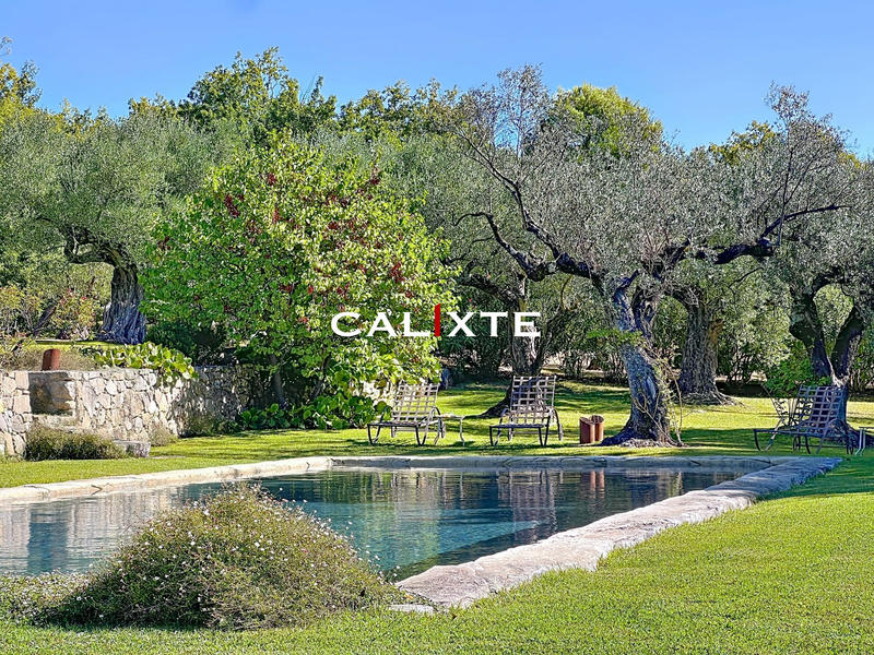 Mas - 180 m² - 6 pièces