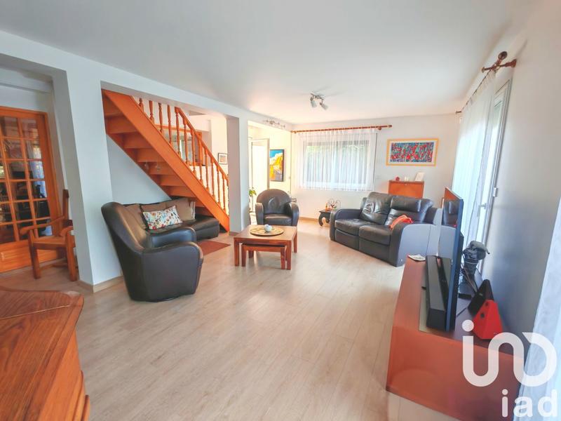 Maison - 204 m² - 8 pièces