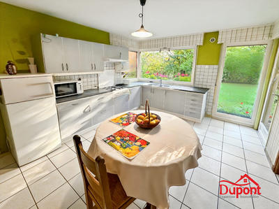 Villa - 115 m² - 8 pièces