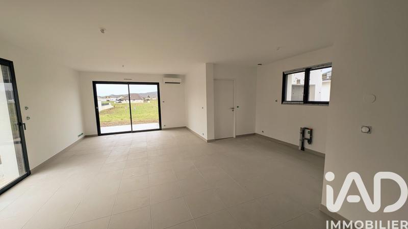 Maison - 106 m² - 5 pièces