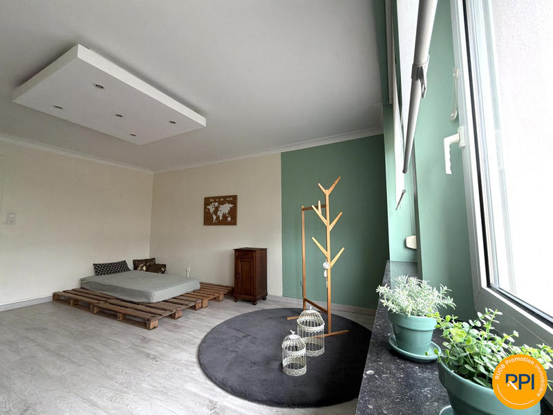 Appartement - 157 m² - 5 pièces