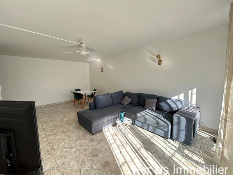 Appartement - 93 m² - 4 pièces