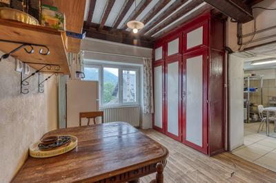 Maison - 191 m² - 6 pièces