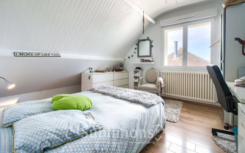 Maison - 163 m² - 6 pièces