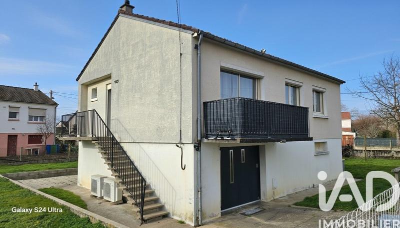 Maison - 98 m² - 4 pièces