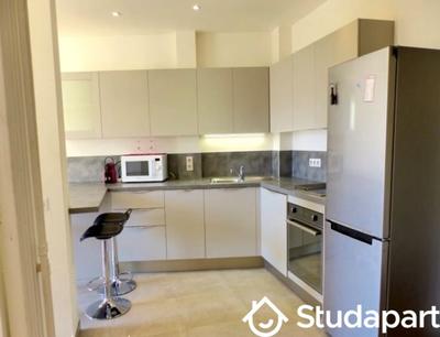 Chambre - 15 m² - 1 pièce