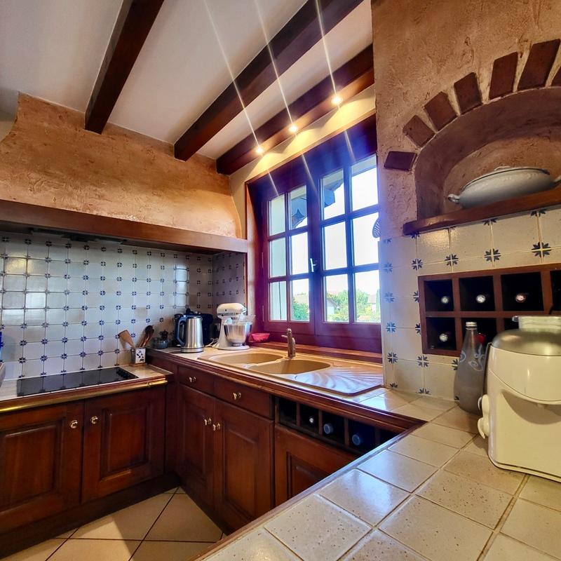 Maison - 175 m² - 6 pièces