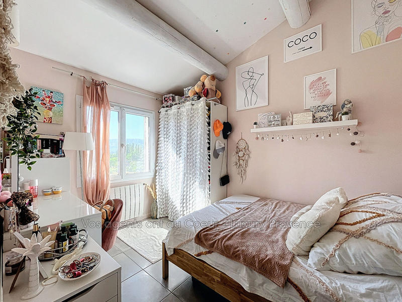 Maison - 163 m² - 8 pièces